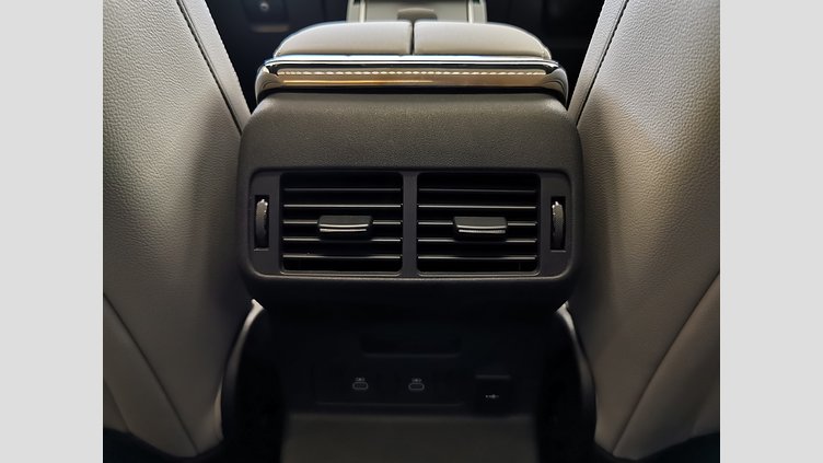 2023 認定中古車 Land Rover Range Rover Velar カルパチアングレイ D200マイルドハイブリッド（ディーゼル） Standard Wheelbase Dynamic SE