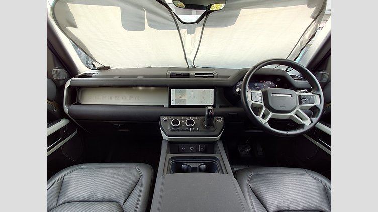 2022 認定中古車 Land Rover Defender 110 ゴンドワナストーン P300 AWD（AT） SE