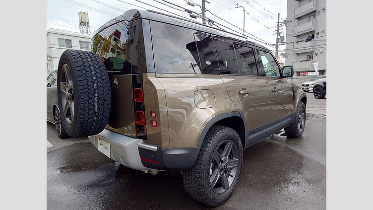 2022 認定中古車 Land Rover Defender 110 ゴンドワナストーン P300 AWD（AT） SE