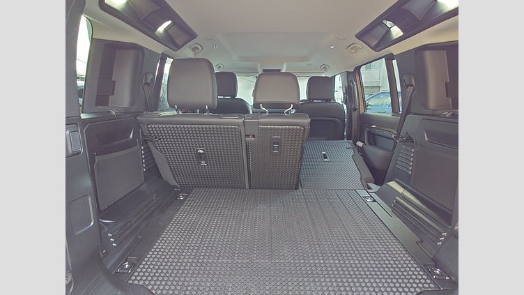 2022 認定中古車 Land Rover Defender 110 ゴンドワナストーン P300 AWD（AT） SE