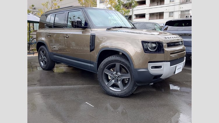 2022 認定中古車 Land Rover Defender 110 ゴンドワナストーン P300 AWD（AT） SE