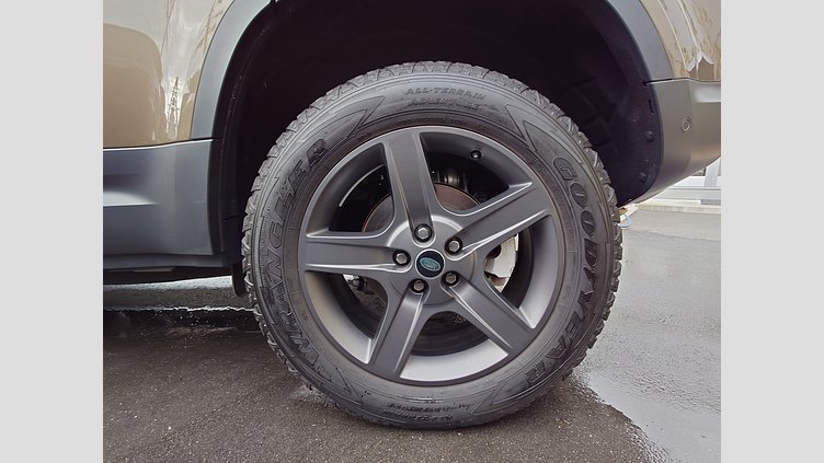 2022 認定中古車 Land Rover Defender 110 ゴンドワナストーン P300 AWD（AT） SE