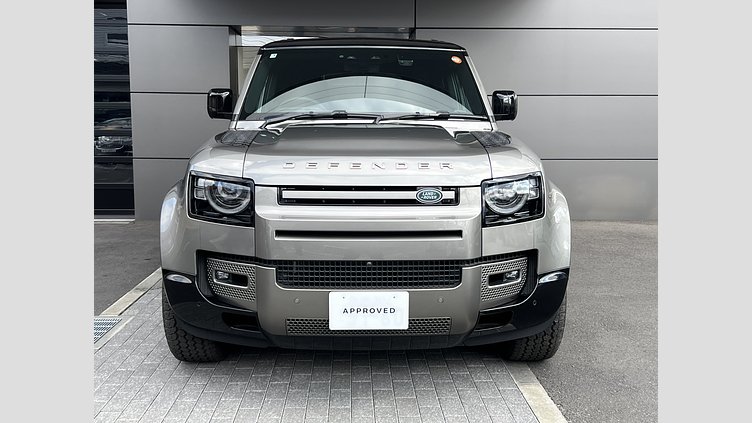 2024 認定中古車 Land Rover Defender 110 シリコンシルバー D350 ディーゼルマイルドハイブリッド X-DYNAMIC SE D350 HAKUBA EDITION AWD（AT）