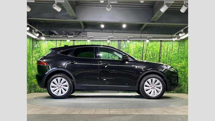 2018 認定中古車 Jaguar E-Pace サントリーニ ブラック D180 オートマチック全輪駆動 SE