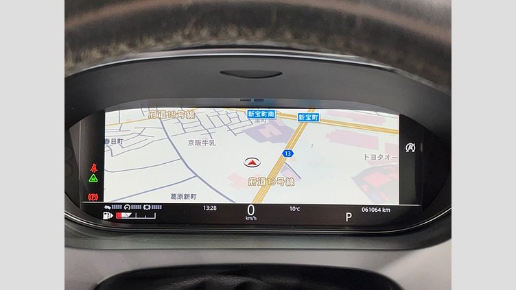 2018 認定中古車 Jaguar E-Pace サントリーニ ブラック D180 オートマチック全輪駆動 SE