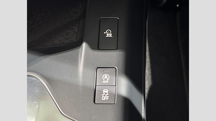 2018 認定中古車 Jaguar E-Pace サントリーニ ブラック D180 オートマチック全輪駆動 SE