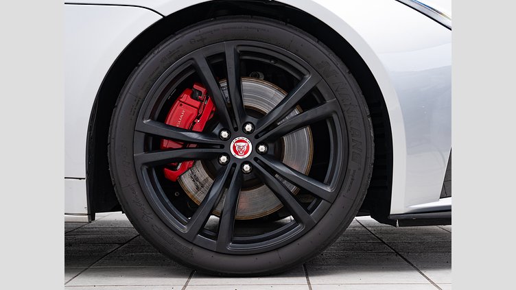 2018 認定中古車 Jaguar F-Type Indus Silver 5L AJ133G2 P8 S/C SV SVR