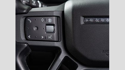 Defender 110 12