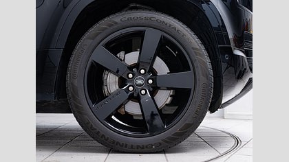 Defender 110 8