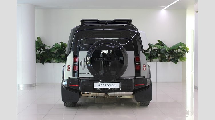 2024 อนุมัติ Land Rover Defender 90 Eiger Grey 3.0 litre i6D​ SE