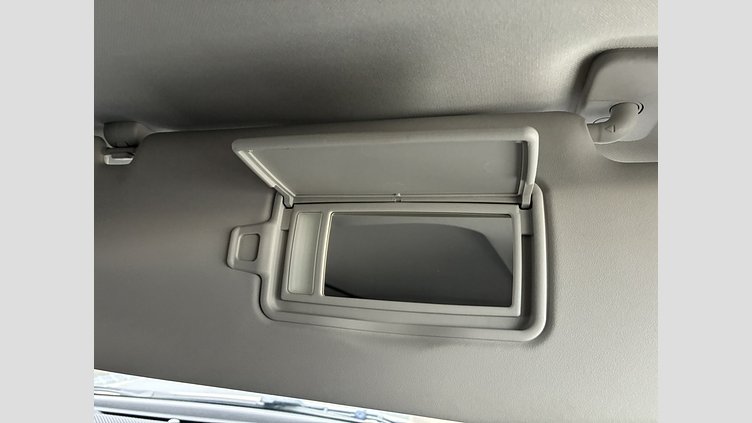 2020 認定中古車 Land Rover Defender 110 Gondwana Stone 2.0 litre i4P Petrol SE