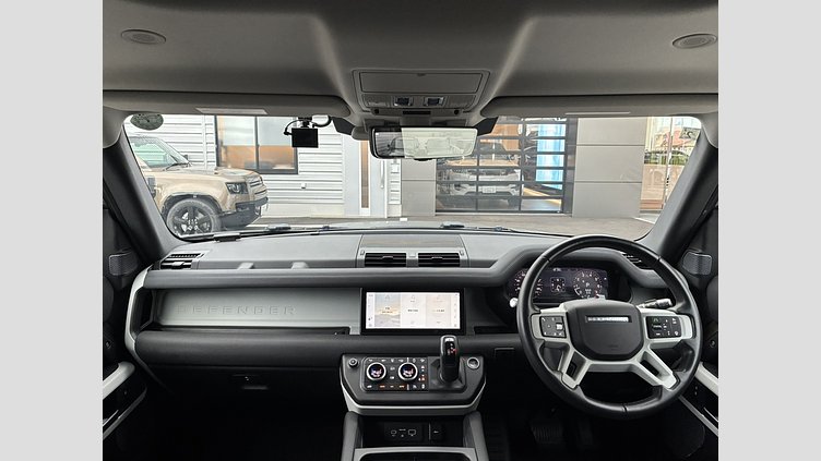2020 認定中古車 Land Rover Defender 110 Gondwana Stone 2.0 litre i4P Petrol SE