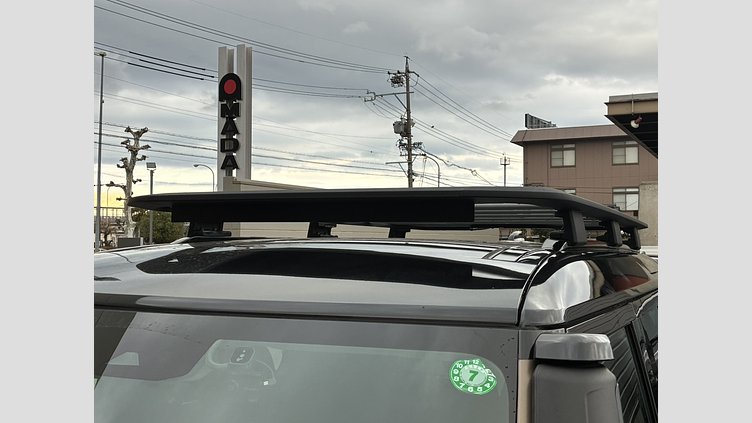 2020 認定中古車 Land Rover Defender 110 Gondwana Stone 2.0 litre i4P Petrol SE