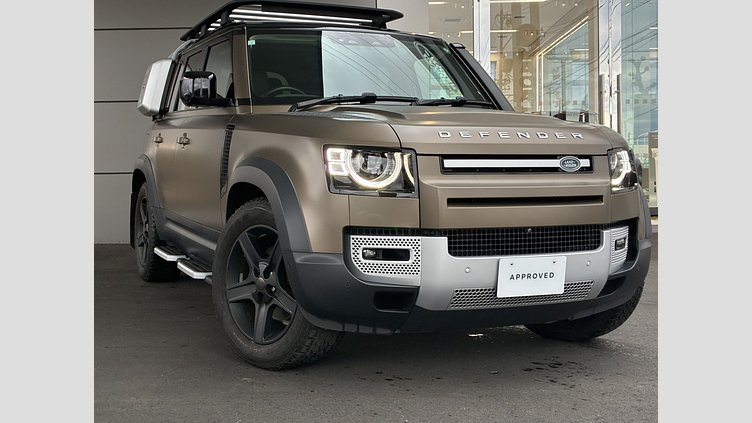 2020 認定中古車 Land Rover Defender 110 Gondwana Stone 2.0 litre i4P Petrol SE