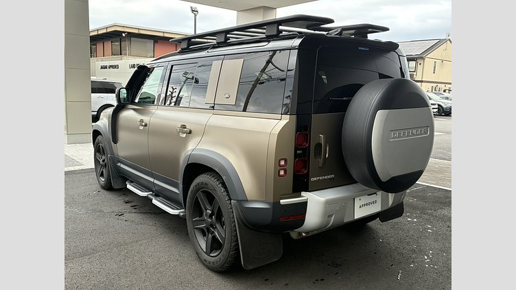 2020 認定中古車 Land Rover Defender 110 Gondwana Stone 2.0 litre i4P Petrol SE