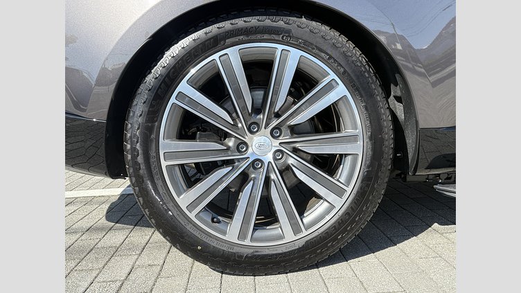 2025 認定中古車 Land Rover Range Rover シャラントグレイ D350 AWD MHEV（AT） スタンダードホイールベース Autobiography