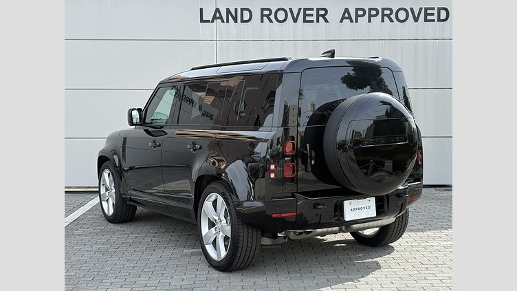 2025 認定中古車 Land Rover Defender 110 サントリーニブラック D350 ディーゼルマイルドハイブリッド X-Dynamic HSE
