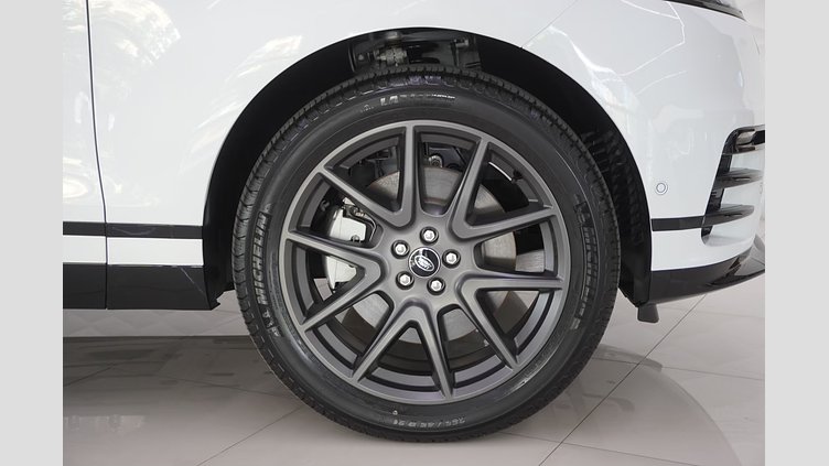 2025 อนุมัติ Land Rover Range Rover Velar Fuji White P400e Petrol Plug-in Electric Hybrid Standard Wheelbase Dynamic SE