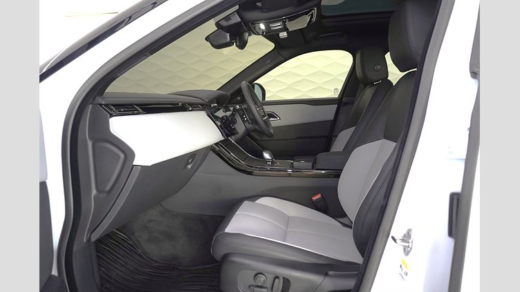 2025 อนุมัติ Land Rover Range Rover Velar Fuji White P400e Petrol Plug-in Electric Hybrid Standard Wheelbase Dynamic SE