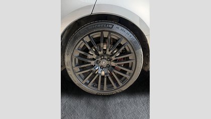 2024 Approved  Range Rover Sport Flux Silver - Gloss finish 4.4 V8 635CP 
 SV Edition One Imagine 7