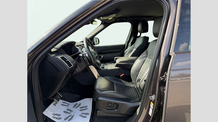 2021 Approved Land Rover Discovery Charente Grey 3.0 litre i6D​ R-Dynamic S