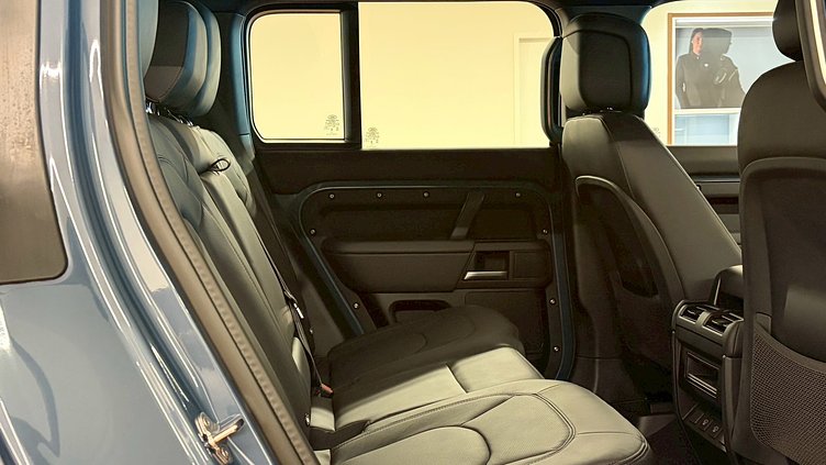 2025 新車 Land Rover Defender 110 (1DL) 塔斯曼藍 Tasman Blue D300  輕油電混合 X-Dynamic HSE