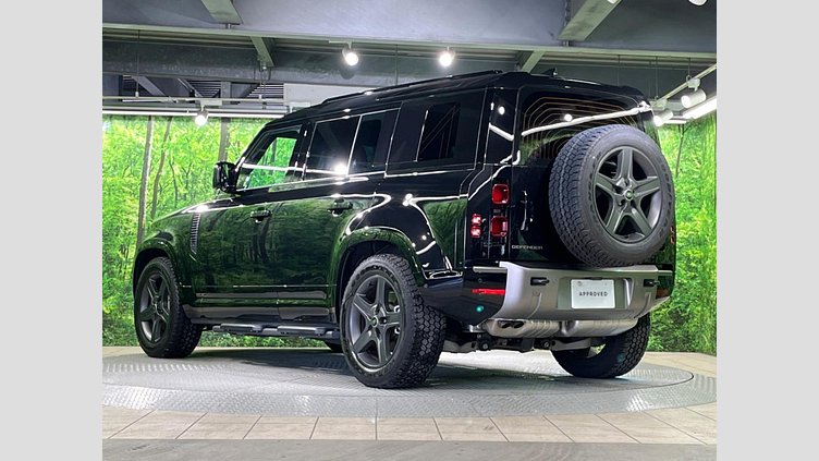 2024 認定中古車 Land Rover Defender 110 サントリーニブラック D350 ディーゼルマイルドハイブリッド X-Dynamic SE
