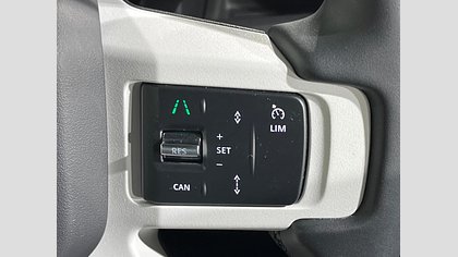 Defender 110 13