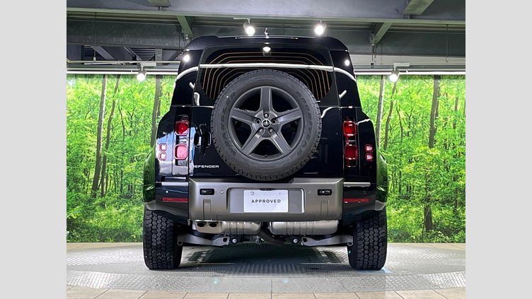 2024 認定中古車 Land Rover Defender 110 サントリーニブラック D350 ディーゼルマイルドハイブリッド X-Dynamic SE