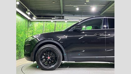 E-Pace 26