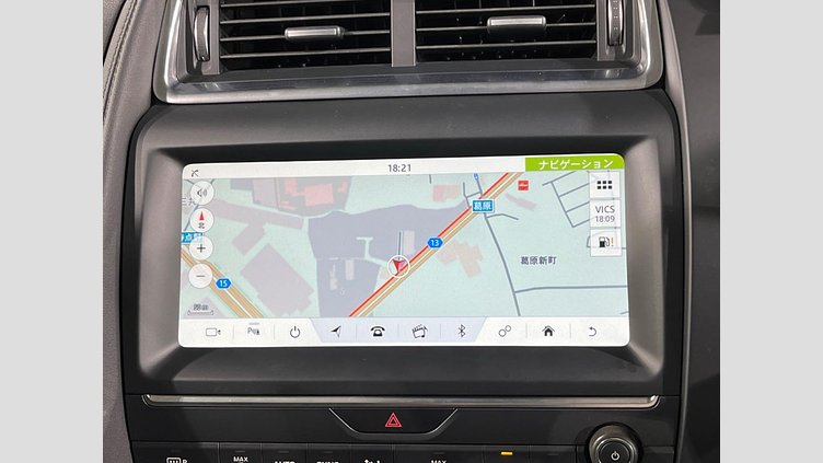 2018 認定中古車 Jaguar E-Pace サントリーニ ブラック D180 オートマチック全輪駆動 Standard