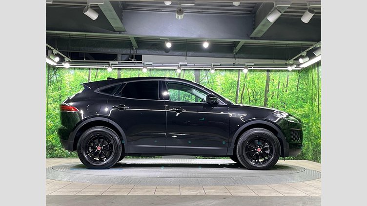 2018 認定中古車 Jaguar E-Pace サントリーニ ブラック D180 オートマチック全輪駆動 Standard