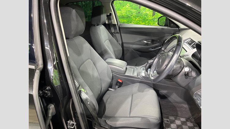 2018 認定中古車 Jaguar E-Pace サントリーニ ブラック D180 オートマチック全輪駆動 Standard