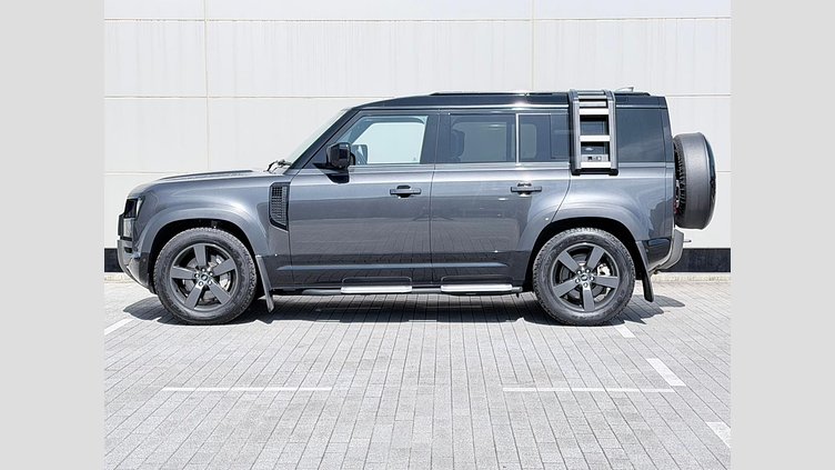 2022 認定中古車 Land Rover Defender 110 カルパチアングレイ D300 AWD（AT） X-DYNAMIC HSE
