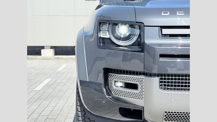 2022 認定中古車 Land Rover Defender 110 カルパチアングレイ D300 AWD（AT） X-DYNAMIC HSE