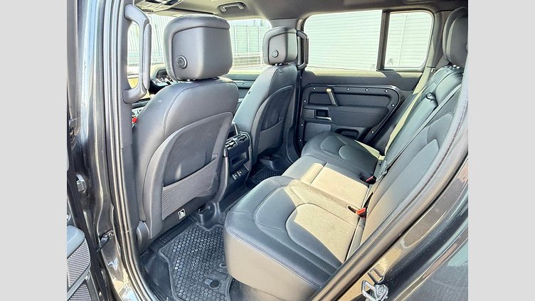 2022 認定中古車 Land Rover Defender 110 カルパチアングレイ D300 AWD（AT） X-DYNAMIC HSE