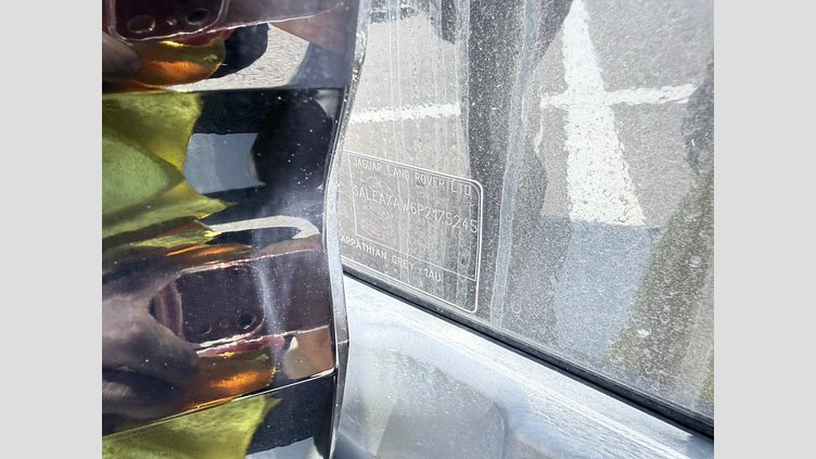 2022 認定中古車 Land Rover Defender 110 カルパチアングレイ D300 AWD（AT） X-DYNAMIC HSE