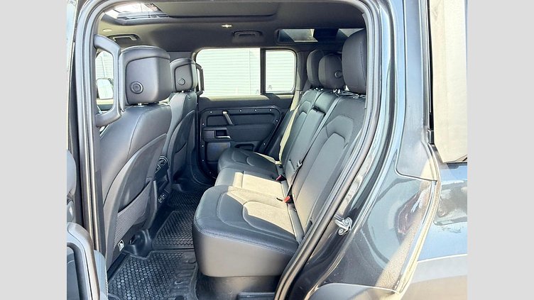 2022 認定中古車 Land Rover Defender 110 カルパチアングレイ D300 AWD（AT） X-DYNAMIC HSE