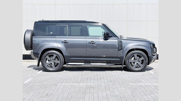 2022 認定中古車 Land Rover Defender 110 カルパチアングレイ D300 AWD（AT） X-DYNAMIC HSE