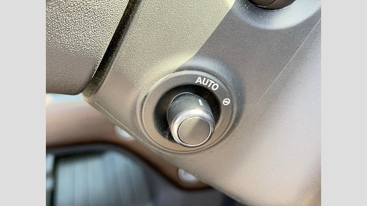 2022 認定中古車 Land Rover Defender 110 カルパチアングレイ D300 AWD（AT） X-DYNAMIC HSE