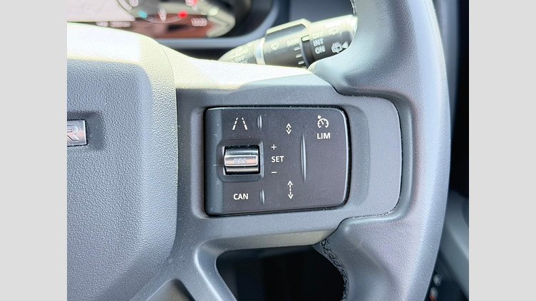 2022 認定中古車 Land Rover Defender 110 カルパチアングレイ D300 AWD（AT） X-DYNAMIC HSE