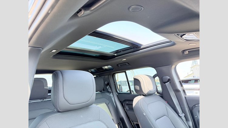 2022 認定中古車 Land Rover Defender 110 カルパチアングレイ D300 AWD（AT） X-DYNAMIC HSE