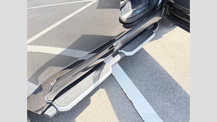 2022 認定中古車 Land Rover Defender 110 カルパチアングレイ D300 AWD（AT） X-DYNAMIC HSE