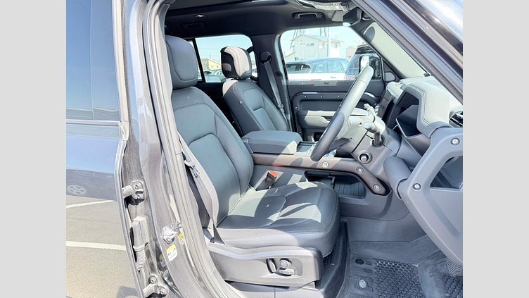 2022 認定中古車 Land Rover Defender 110 カルパチアングレイ D300 AWD（AT） X-DYNAMIC HSE