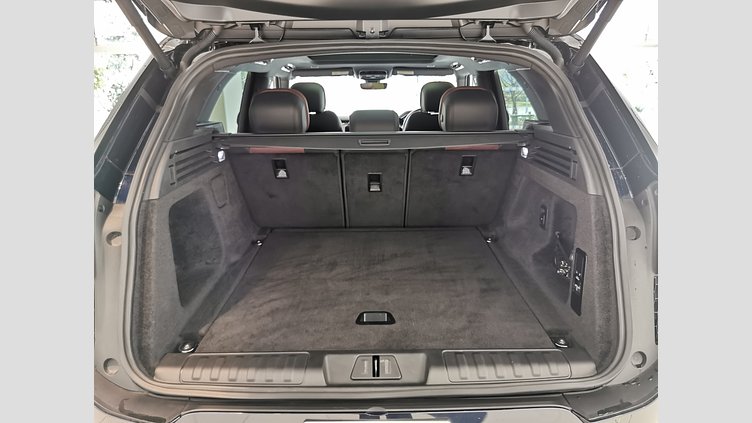 2023 認定中古車 Land Rover Range Rover Sport ポルトフィーノブルー 3.0リッター6気筒300PSターボチャージドディーゼルMHEV（オートマチック） DYNAMIC SE