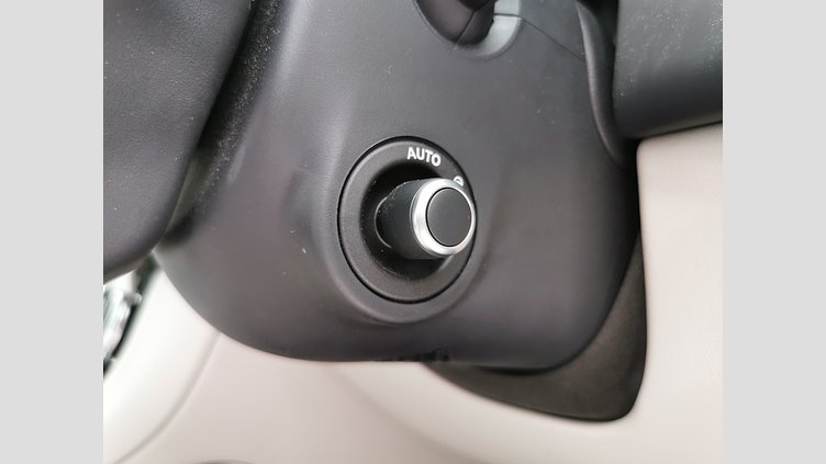 2023 認定中古車 Jaguar F-Pace カルパチアングレイ P400e AWD AUTOMATIC PHEV R-DYNAMIC HSE