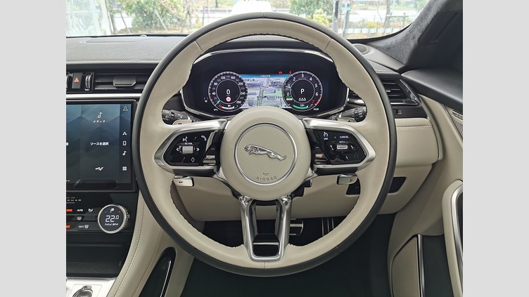 2023 認定中古車 Jaguar F-Pace カルパチアングレイ P400e AWD AUTOMATIC PHEV R-DYNAMIC HSE