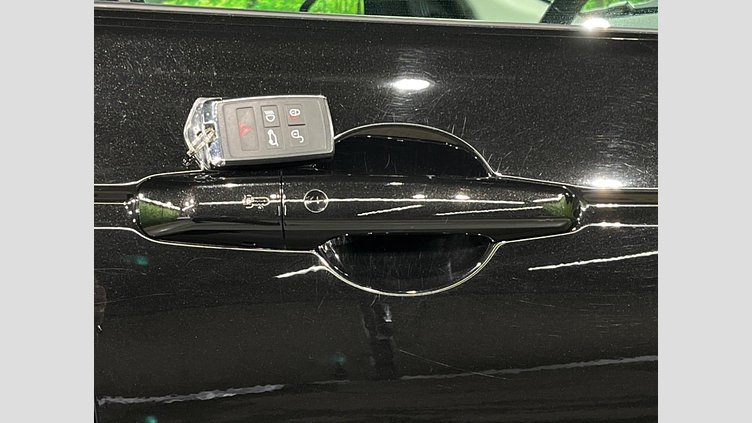 2019 認定中古車 Land Rover Discovery Sport サントリーニブラック D180 AWD（オートマチック） 標準ホイールベース ディスカバリー スポーツ S