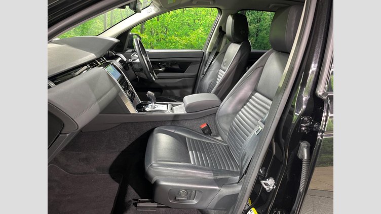 2019 認定中古車 Land Rover Discovery Sport サントリーニブラック D180 AWD（オートマチック） 標準ホイールベース ディスカバリー スポーツ S