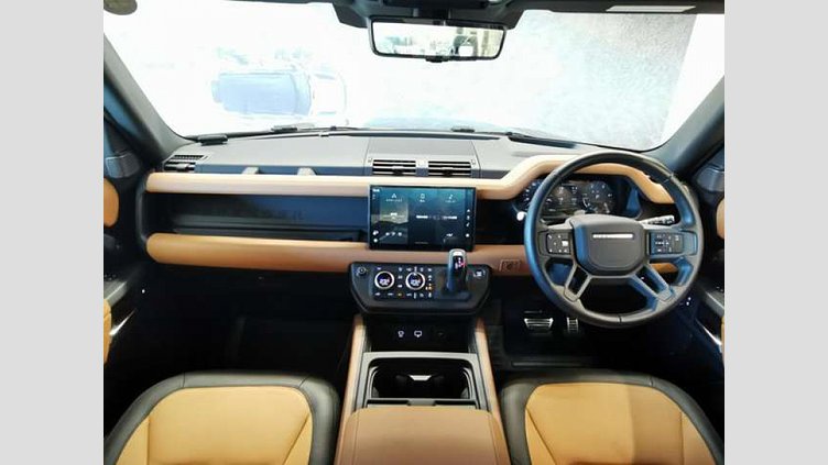 2023 認定中古車 Land Rover Defender 110 サントリーニブラック D300 AWD（AT） X